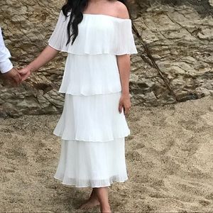 White flow midi dress!